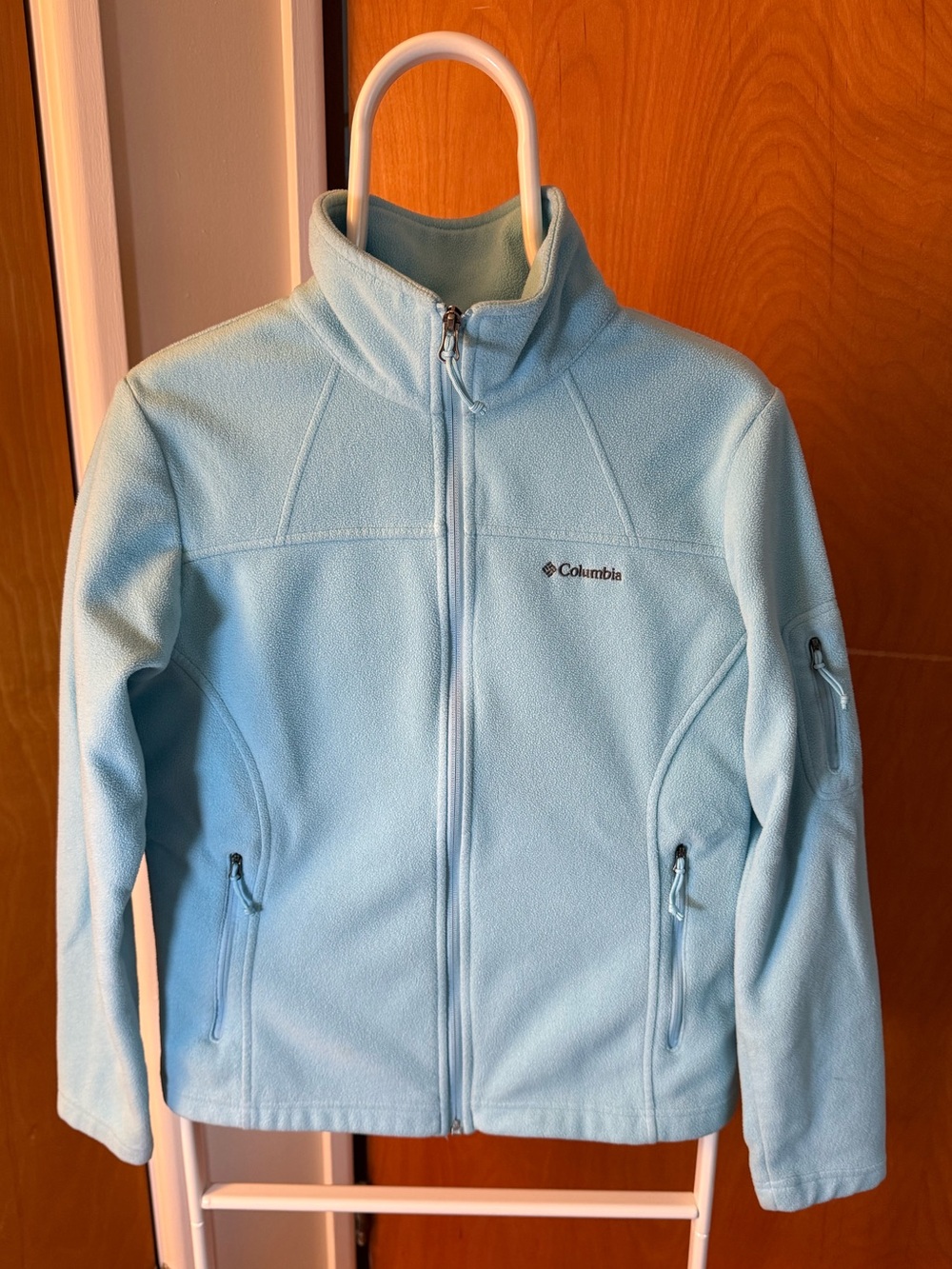 Columbia Women’s Light Blue Fleece Jacket - Soft Zip-Up